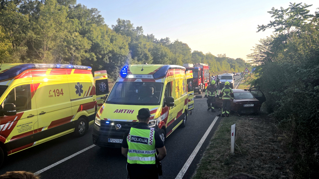 Rovinj: U prevrtanju automobila ozlijeđene dvije osobe