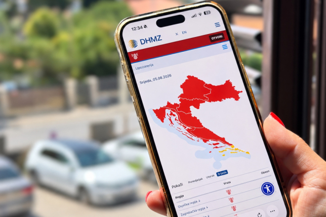 Nema predaha od paklenih vrućina! Cijela Hrvatska pod crvenim alarmom, temperature idu preko 40 stupnjeva