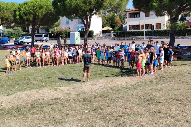 Tri desetljeća sporta, mora i druženja: Kroz omiljeni rovinjski kamp prošlo više od 2000 djece