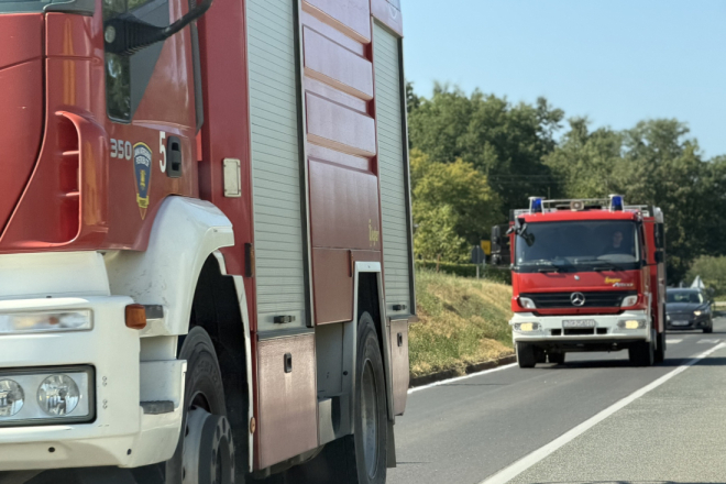 Noćas gorjela kuća u Jadreškima, vatrogasci se s požarom borili do 3 sata!