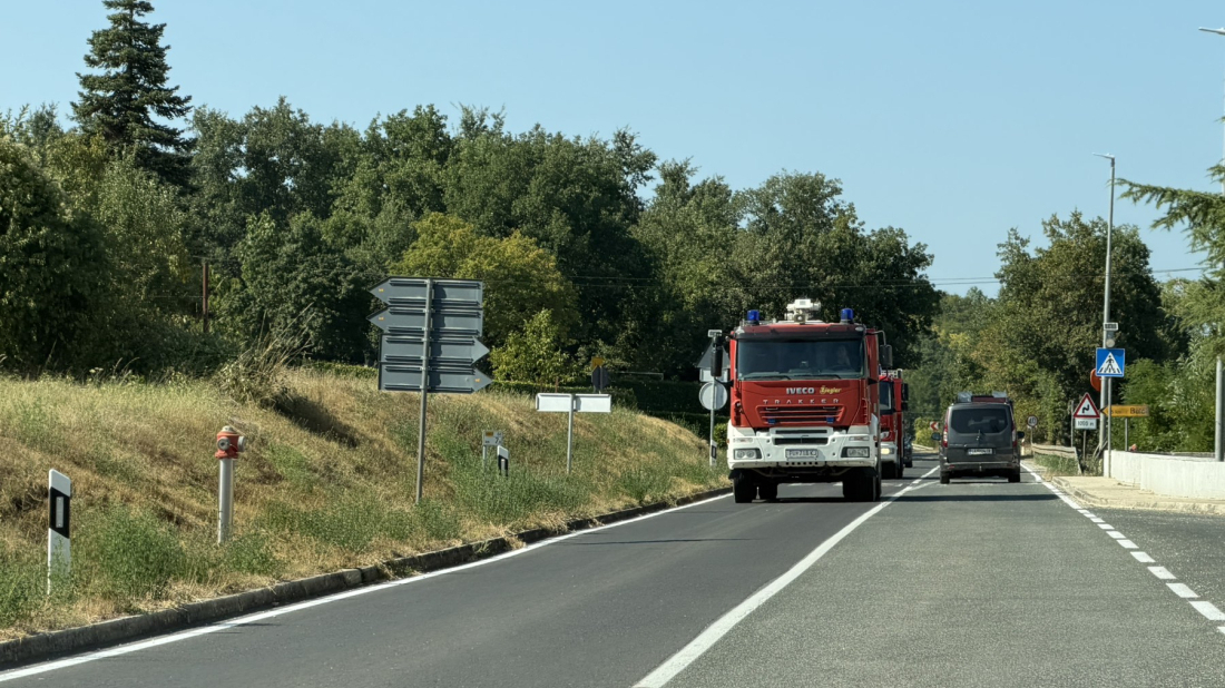 Bacila smeće i neugašeni žar pa izazvala požar u Puli: 80-godišnjakinju čekaju prijave