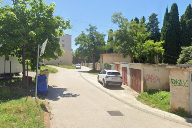 Pula: Mladić (18) bježao policiji i odbacio ruksak s više od pola kilograma marihuane