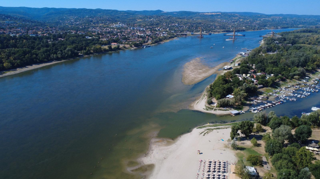 Dunav se povlači, a iz vode izranja povijest: Otkriveni brodovi, rimski most i ostaci mamuta