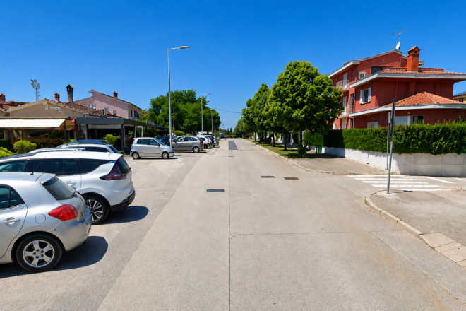 Pijan za volanom usred podneva: S više od dva promila vozio kamion po Rovinju