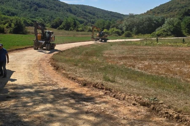 Počela obnova ceste između Svetog Petra u Šumi i Kringe: Radovi vrijedni više od 380 tisuća eura