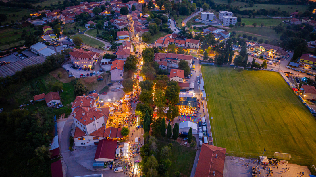 Pučka fešta sa stoljetnom tradicijom, žminjska Bartulja i ove godine uz bogat program!