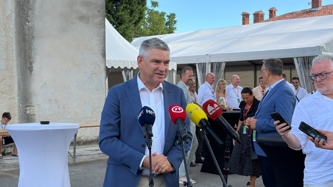 Počela 51. Trka na prstenac: U Barbanu se okupili Paus, Miletić, Hrstić i brojni posjetitelji