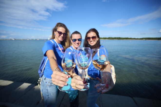 Vino uz more pa teran među brežuljcima: Wine & Walk vraća se u Novigrad i Motovun