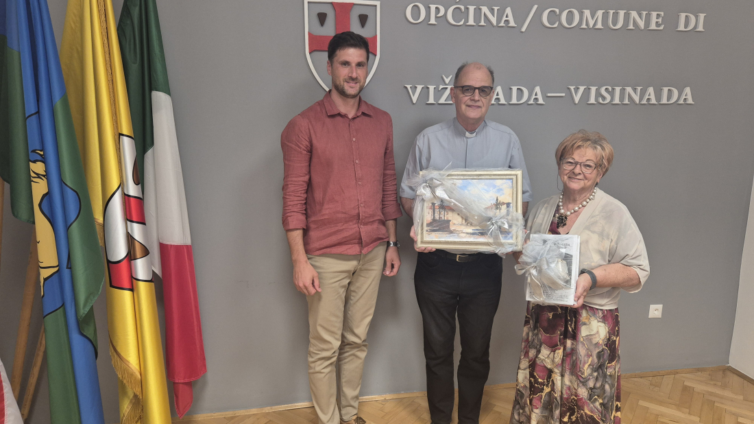 Nakon 12 godina don Leonardo odlazi iz Vižinade: Općina mu zahvalila na svemu što je učinio za zajednicu