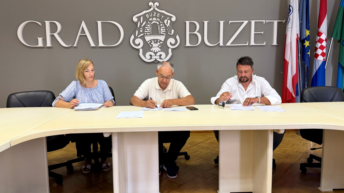 Palači Moretti u Buzetu hitno treba sanacija: za obnovu krovišta ugovoreno 260 tisuća eura