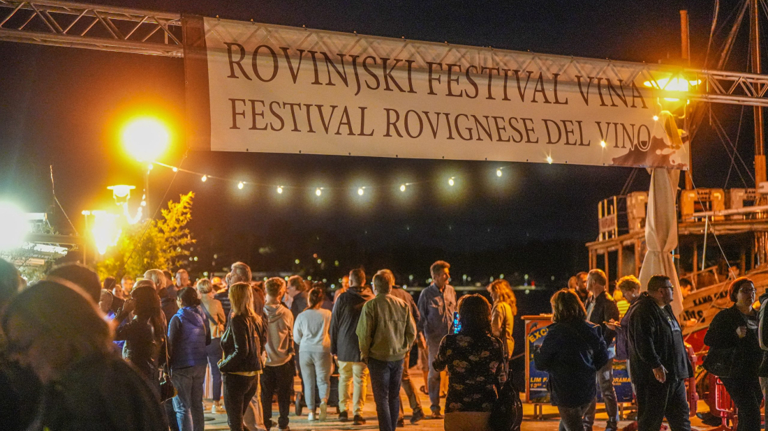 NEDJELJA ZA GUŠT U ROVINJU: Festival vina, Febra i Night Express, Batana i program za najmlađe
