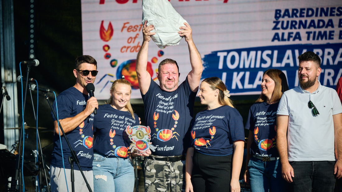 TISUĆU PORCIJA BRODETA I REKORDNA GUŽVA: Funtana feštala uz grmale, a najbolji brodet skuhala je ekipa Zubac