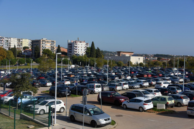 Pacijenti pulske bolnice plaćat će čekanje na pregled