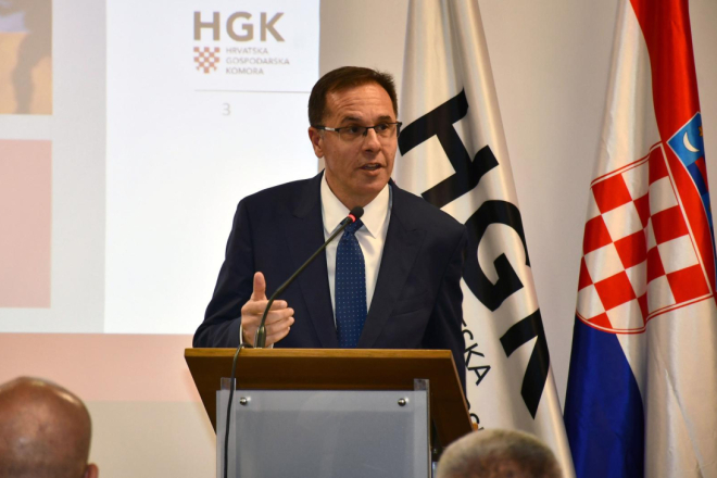 Čeka li nas novi val poskupljenja? Razgovarali smo s Goranom Šaravanjom