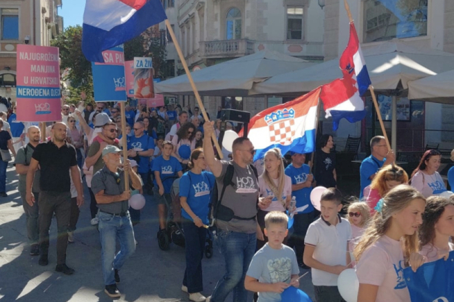 Organizatori Hoda za život odgovorili na optužbe nakon prosvjeda u Puli: „Pokušavaju sebe prikazati kao žrtve“