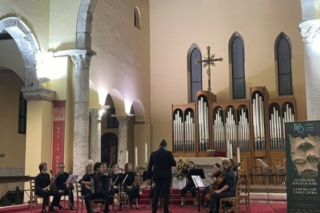 Istarski komorni orkestar stiže u Poreč: Na pozornici mladi talenti i iskusni glazbenici