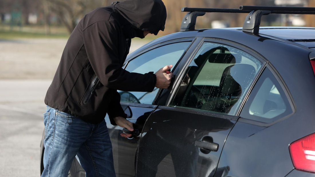 Ukrao automobil u Labinu, 68-godišnjakinja ga pokušala zaustaviti: Uhićen dan kasnije u Međimurju