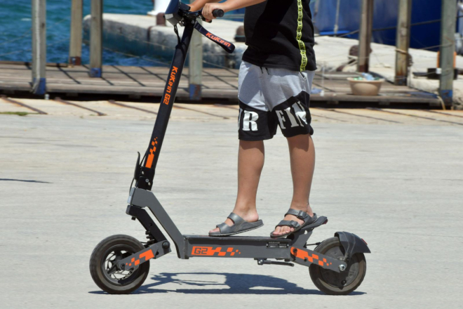 Maloljetnik u Medulinu vozio zabranjeni romobil na jednom kotaču, policija mu ga oduzela