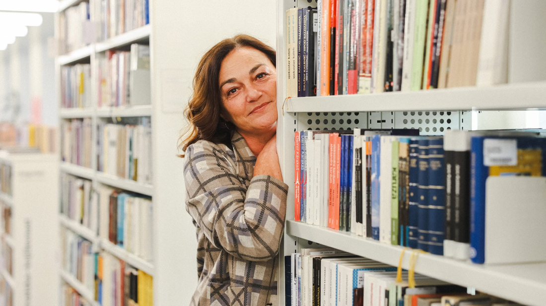 Poezija koja progovara o ljubavi i ranjivosti: Snježana Radetić predstavlja 'Ničiju zemlju' u Puli