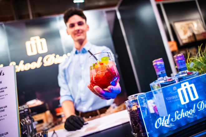 Tko će napraviti najbolji koktel? Maja Šuput u žiriju prvog GinIstra Cocktail Challengea!