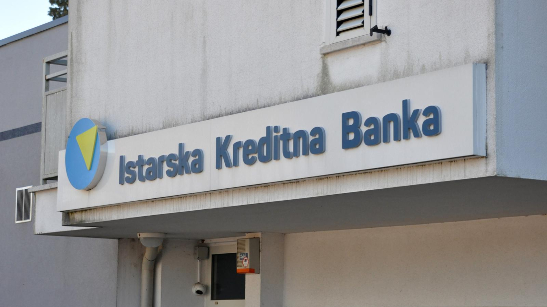 Pokušaj pljačke IKB-a u Poreču: Policija provodi očevid!