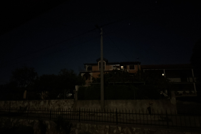 Tko je ugasio svjetla u Obršu? Dok susjedna sela imaju rasvjetu, Obrš ostaje u mraku!