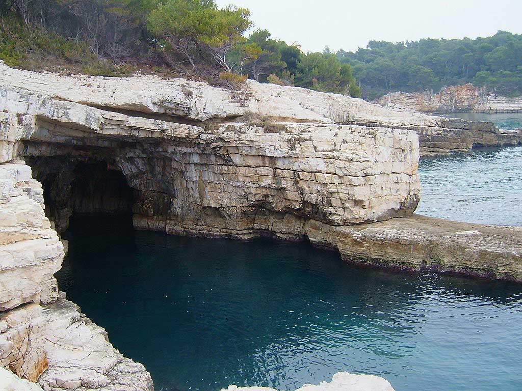 Žena pala sa Galebovih stijena