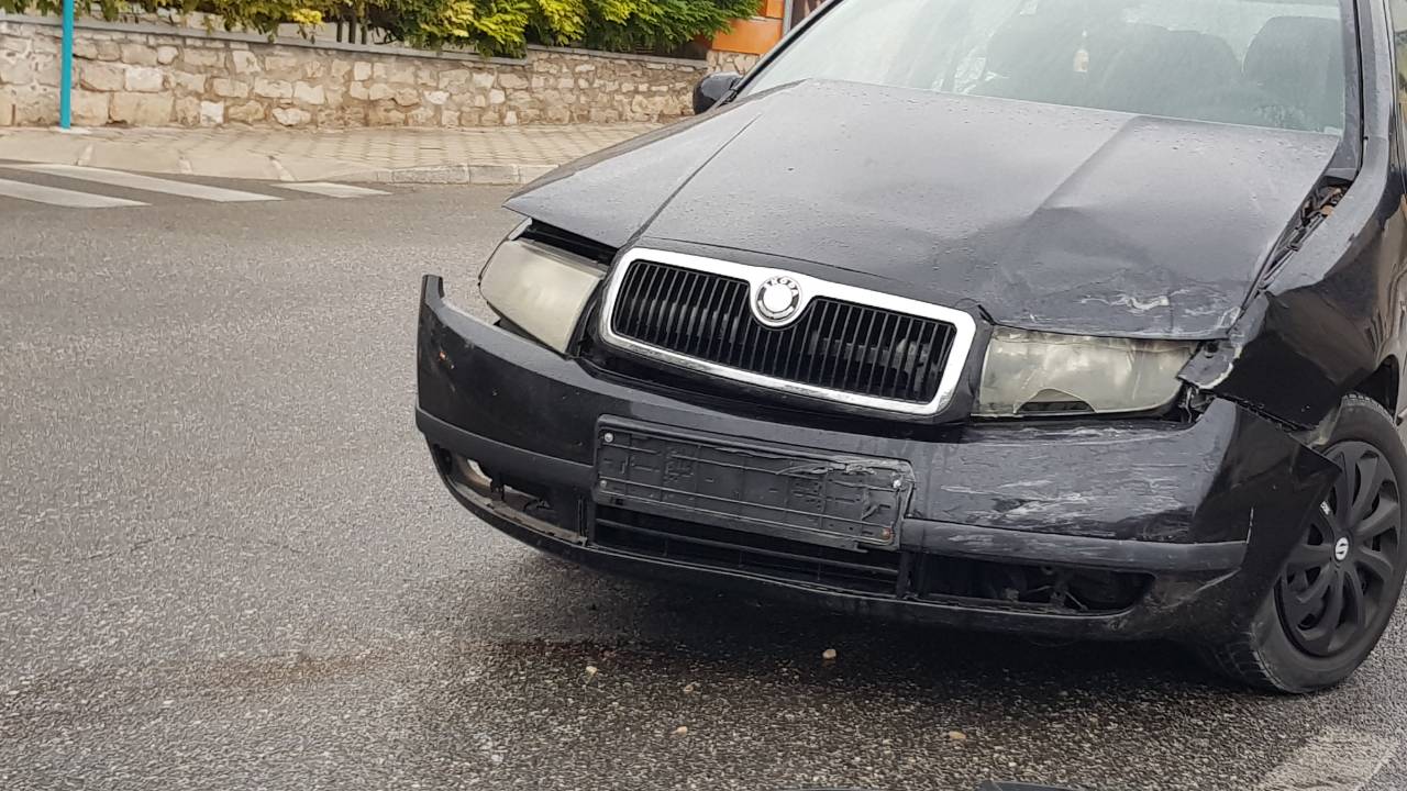 Sudar dva automobila u Rovinju: Oprezno kroz Istarsku!