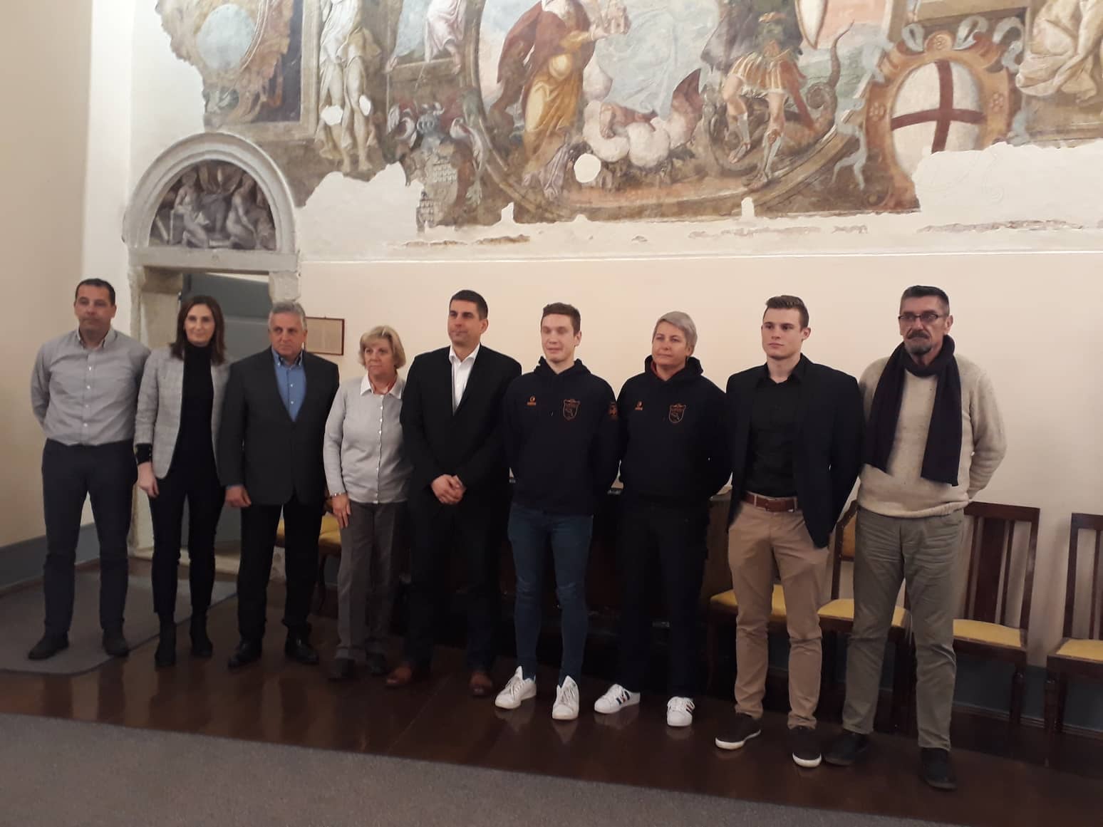 Rovinjski plivači Matija Mužina i Anton Hrvatin žanju medalje i bez bazena