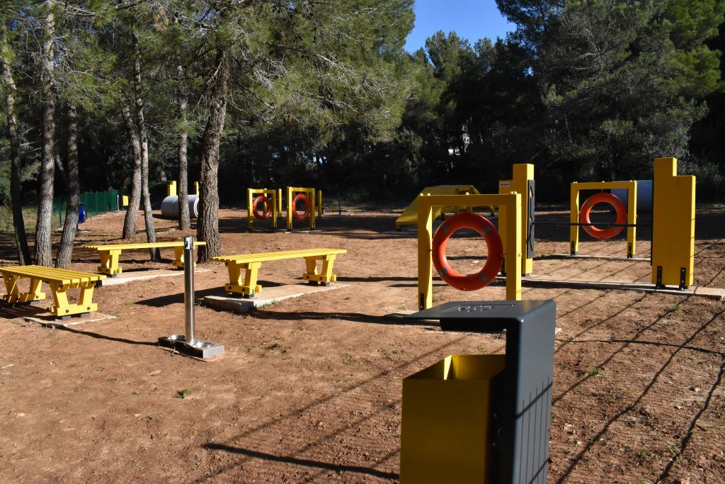 U Puli otvorena dva nova igrališta za pse