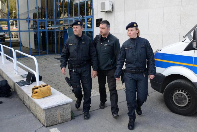 Osumnjičenici sutra na ispitivanju! NITKO NE PRIČA DA SU RADNICI SEDAM MJESECI BEZ PLAĆA