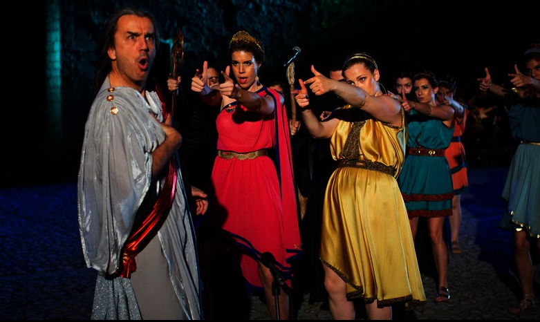 LYSISTRATA 21: VODIMO LJUBAV, A NE RAT Najiščekivanija predstave sezone INK, igra PREMIJERNO u subotu