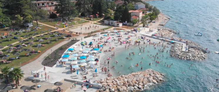 STIŽU MINISTRI U Poreču završena još jedna gradska plaža, žele raspraviti o ulaganjima proteklih godina