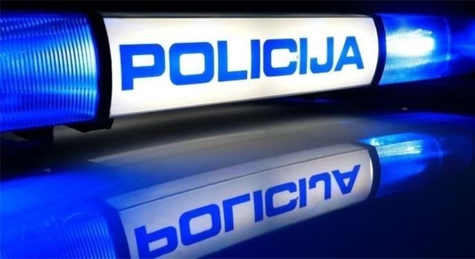 Rovinj: Prijetnje smrću radi laptopa i mobitela??