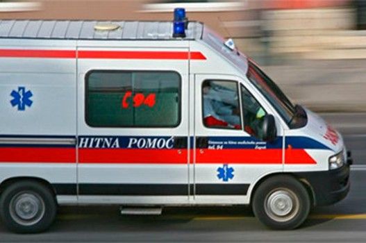 POLICIJA NE OTKRIVA DETALJE Djevojčicu reanimirali djelatnici rovinjske Hitne, još uvijek je u životnoj opasnosti
