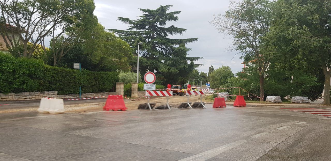 Rovinj: Intezivno se radi kod groblja i škole