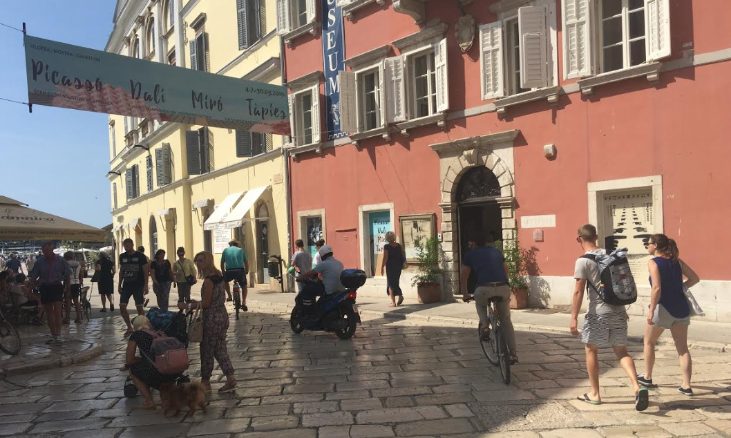 NEOČEKIVANE BROJKE SUSTIGLE ROVINJ Visoke cijene kampova i susjedna konkurencija oteli nam Nijemce i Nizozemce
