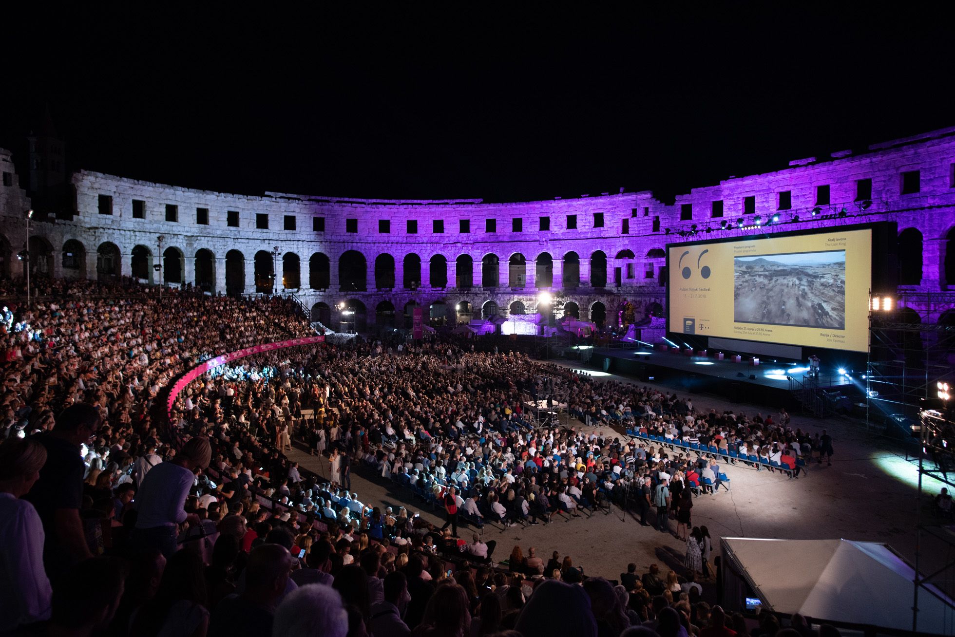 Otvoren 66. Pula Film Festival ZVIŽDUCI ZBOG KAŠNJENJA