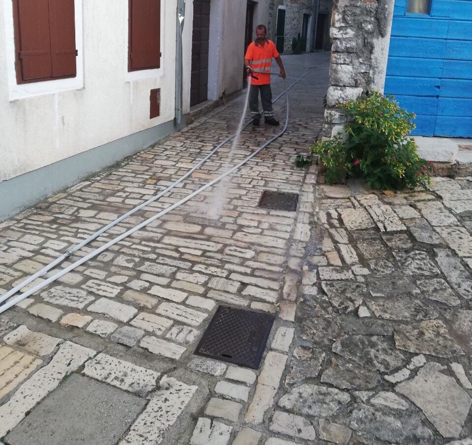 GRAĐANI POZDRAVLJAJU INVESTICIJU 'Pale' Pekarska, Vodnjanska, Epulon i Carera 