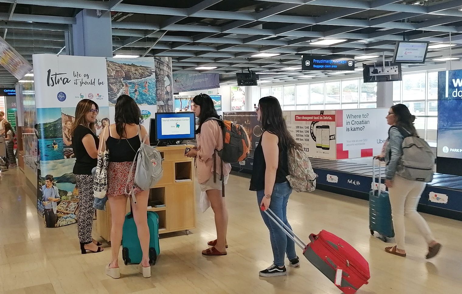 Info punkt TZ Istre u Zračnoj luci Pula sve posjećeniji