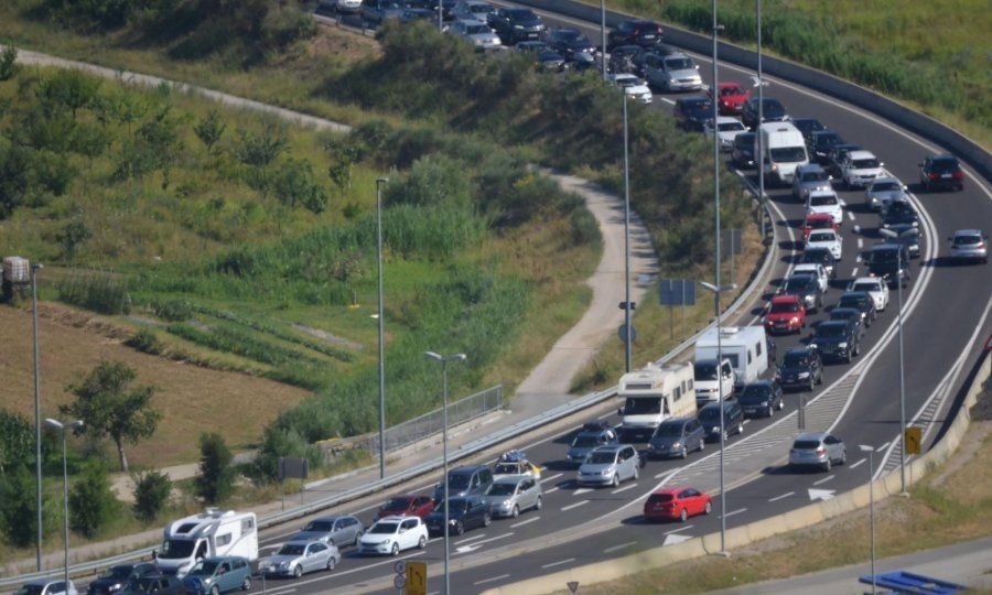 U sudaru na Istarskom ipsilonu ozlijeđene dvije osobe
