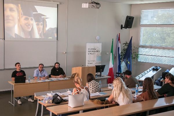 Na pulskom Fakultetu informatike upisi do 17. rujna