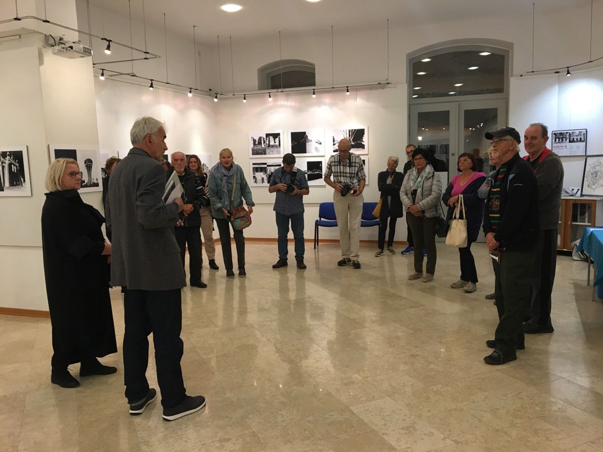 U Rovinju otvorena izložba 'Vukovar – portret grada camerom obscurom'