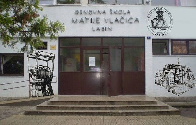Muškarac provalio u osnovnu školu M. Vlačića u Labinu