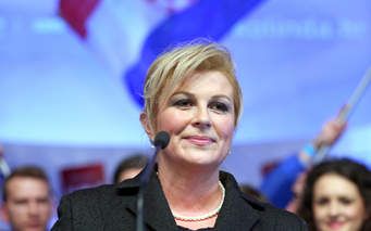 JOŠ JEDAN GAF !!! Kolinda Grabar Kitarović pozvala birače da zaokruže broj 1 - ONA JE BROJ 2