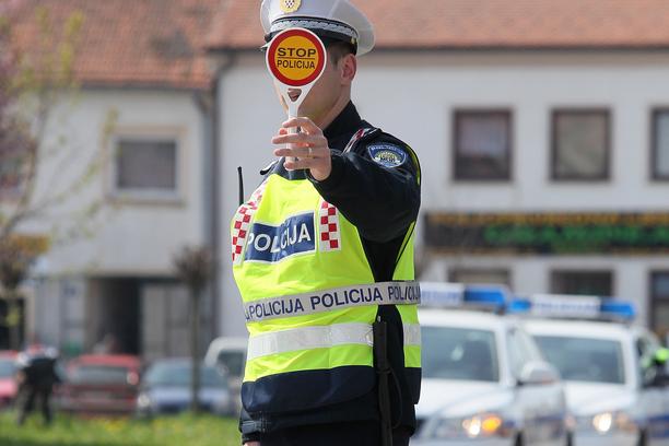 U Labinu prijetio smrću policijskom službeniku!