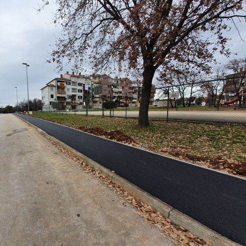 U naselja Mali Maj i Čimižin kraj Poreča stigli novi asfalt i javna rasvjeta