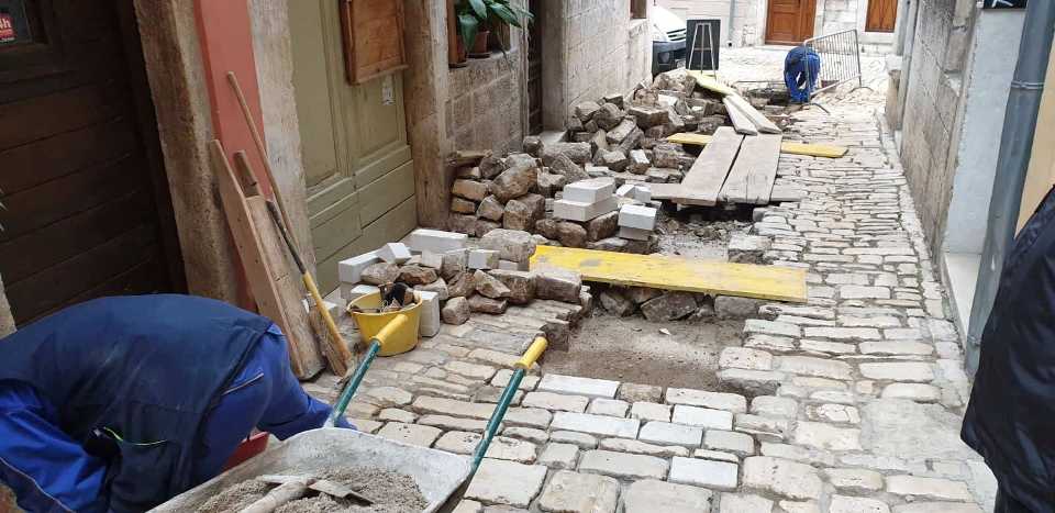 Rovinj: Sanirana kanalizacijska mreža u Ulici Montalbano