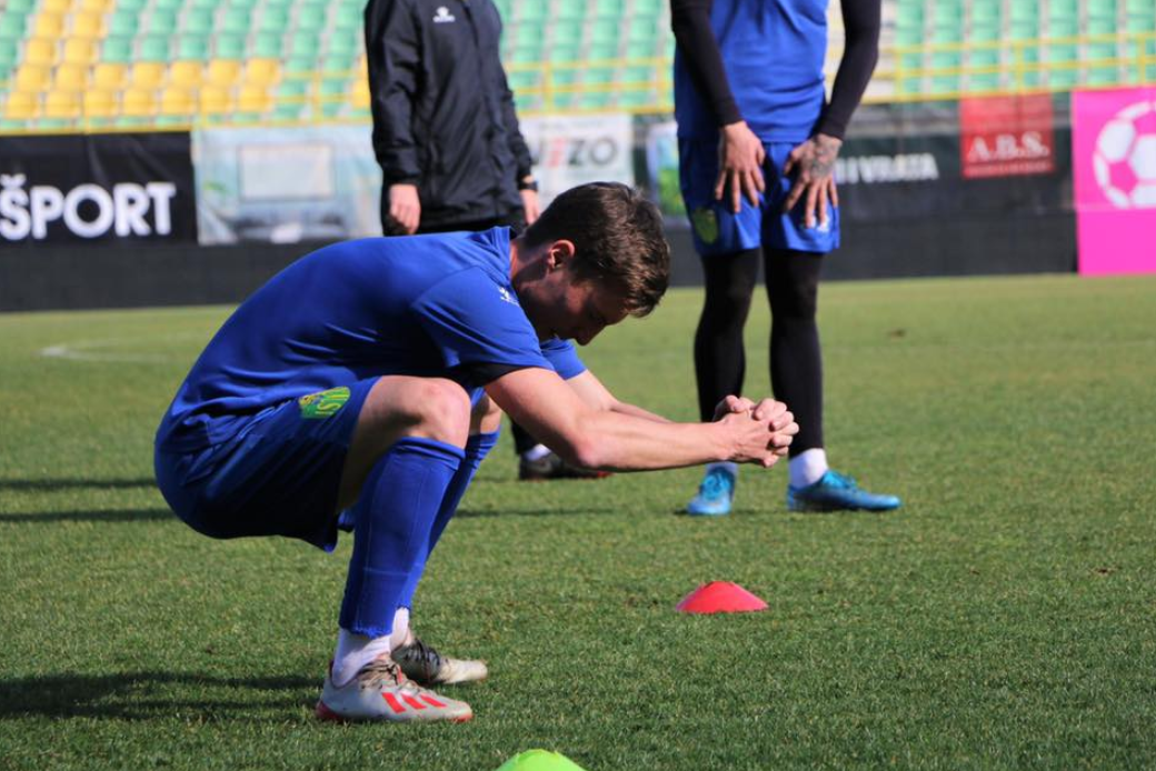 VALENTINOVSKI SUSRET NK Lokomotiva i NK Istra 1961 sastaju se u 18 sati! I JEDNI I DRUGI ŽELE ISTO- POBJEDU