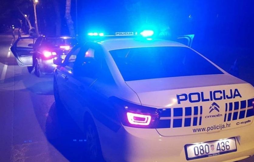 PREKRŠAJ NA PREKRŠAJ Neregistriran auto, prevelika brzina i alkoholiziran vozač